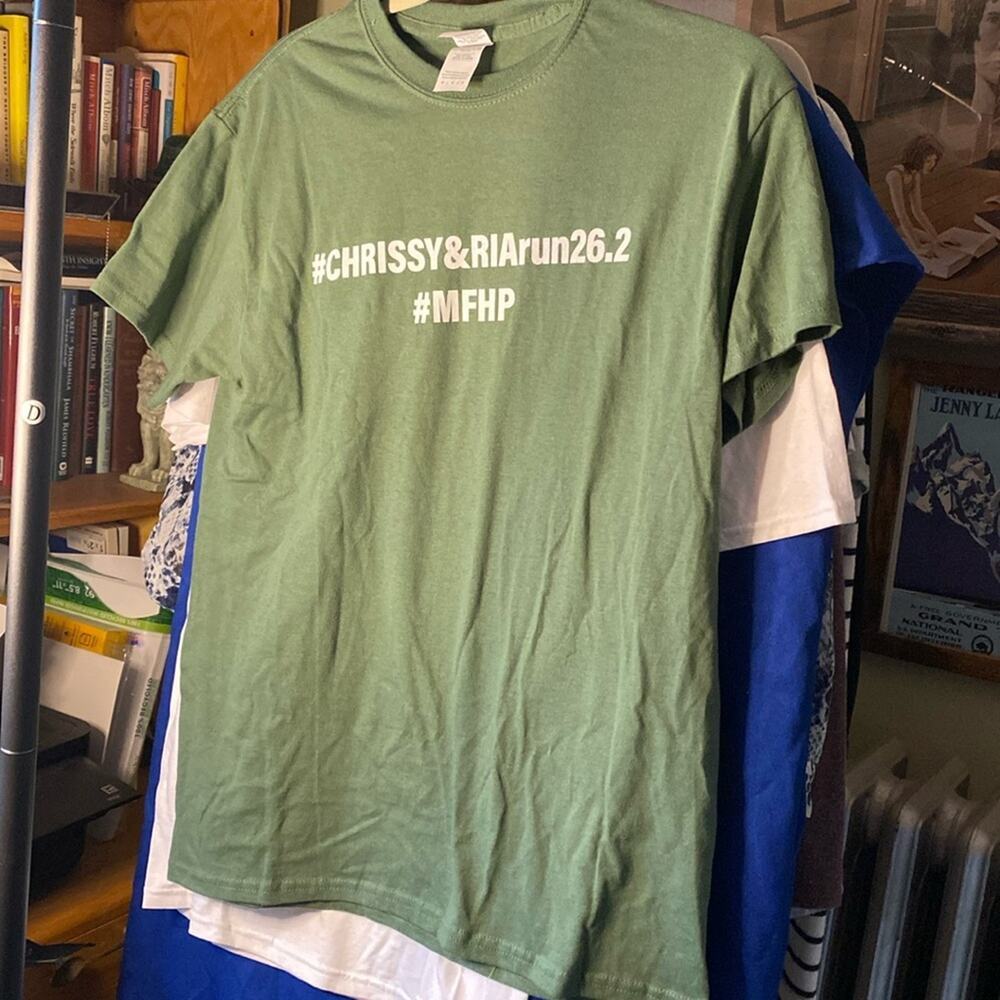 🔥 SALE!!  GILDAN Boston marathon tee